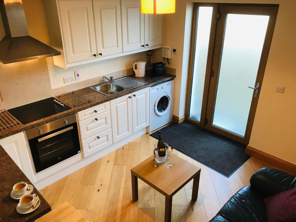 Apartamento Oak Trees Corner Stylish , Relaxing , Getaway Wicklow Exterior foto